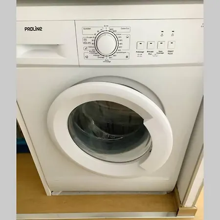 Le Studio Cozy A 3Min A Pied De La Gare Et Du Tramway Apartment